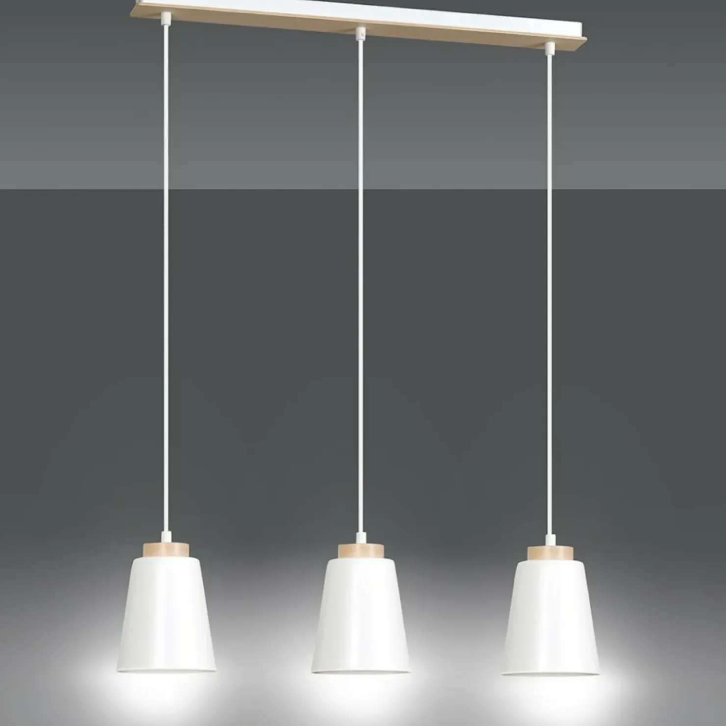 Outlet Sklep Kaja Biała lampa wisząca nad drewniany stół w kuchni 443/3 | Kaja