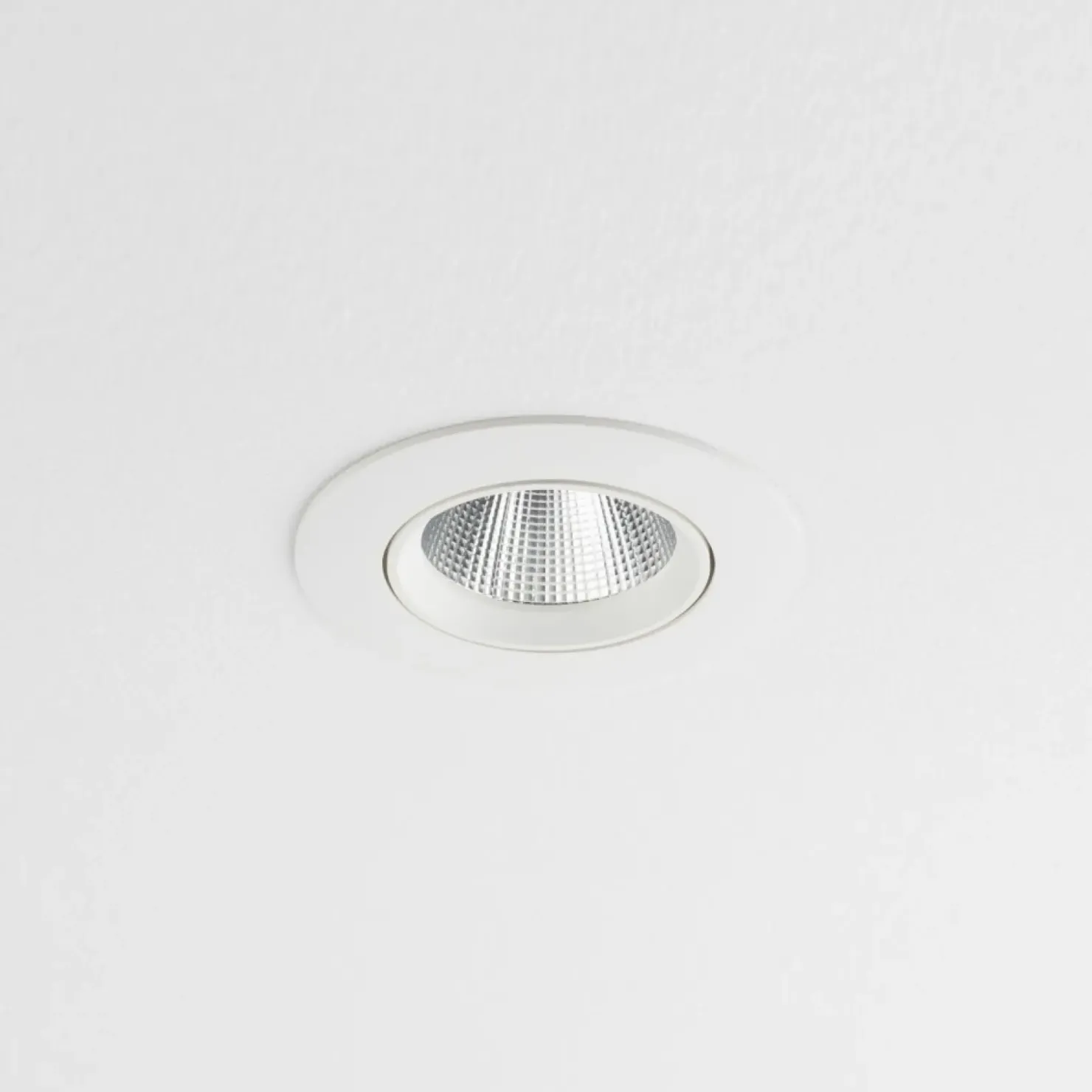 Białe oczko wpustowe LED 5W 4000K ⌀9cm 10547 EGINA LED | Kaja*Sklep Kaja Hot