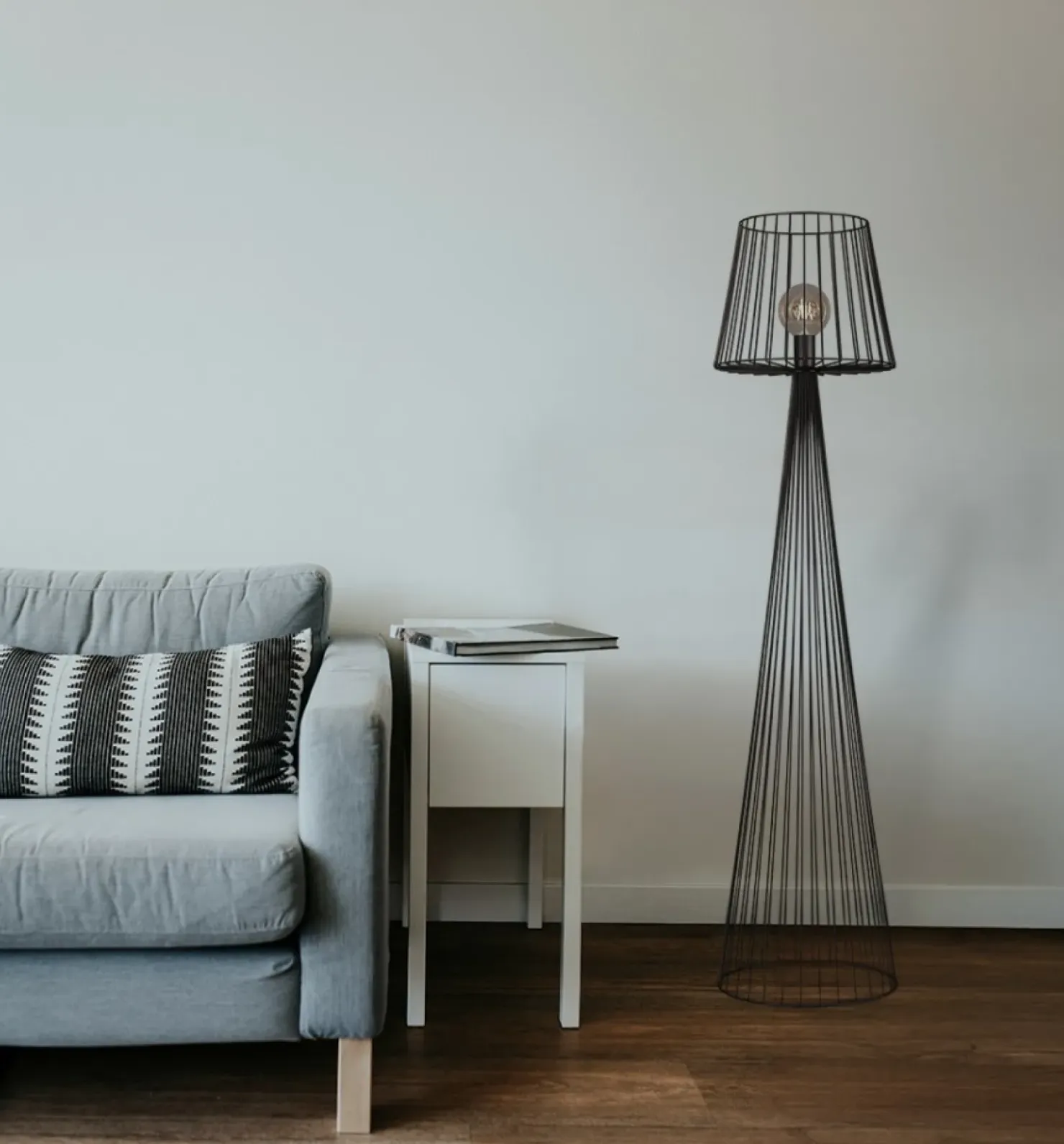 Czarna, druciana lampa stojąca K-4643 SOUL BLACK | Kaja Oświetlenie*Sklep Kaja Store