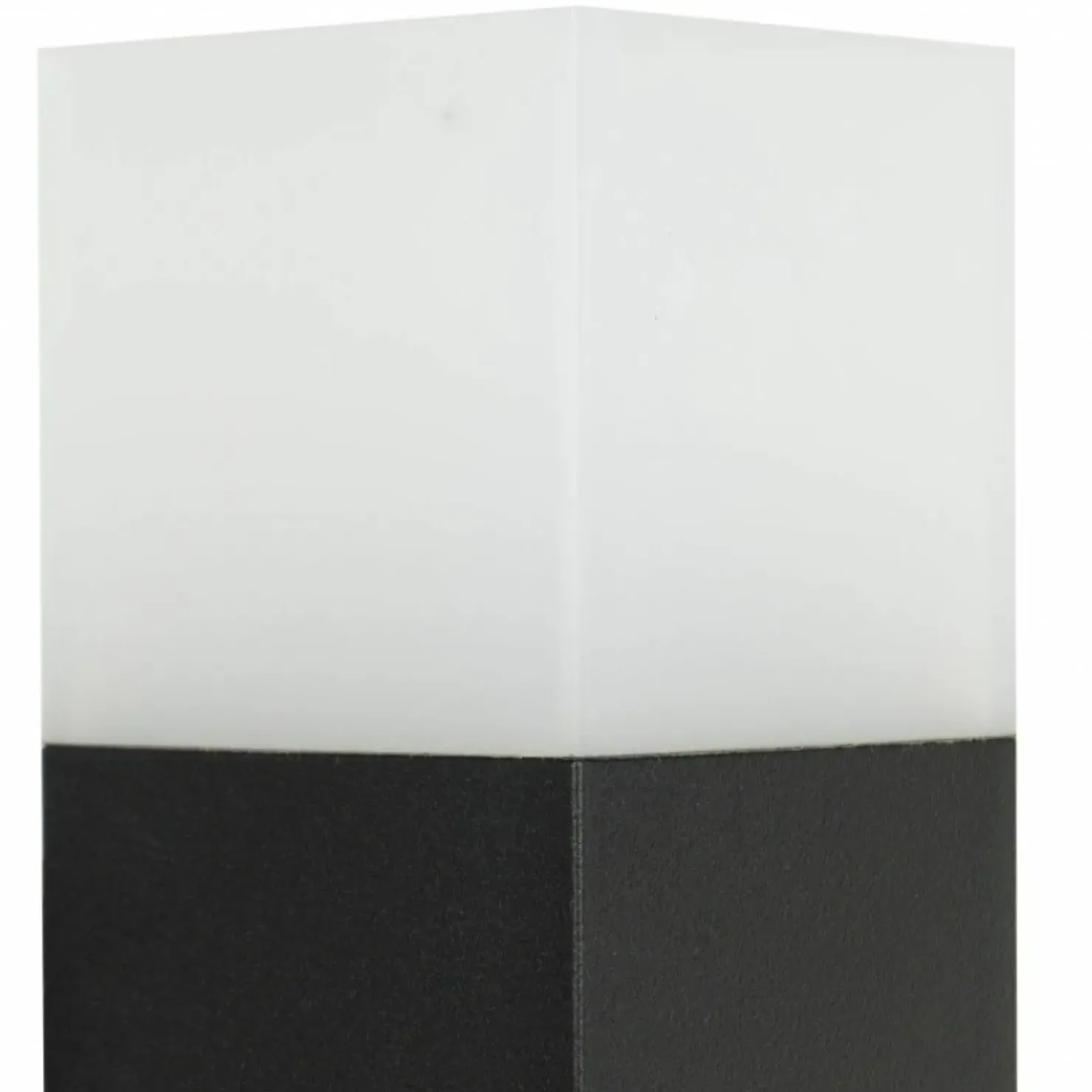 Czarna lampa ogrodowa, oświetlenie alejek CB-330 BL z serii CUBE | Kaja Oświetle*Sklep Kaja Hot