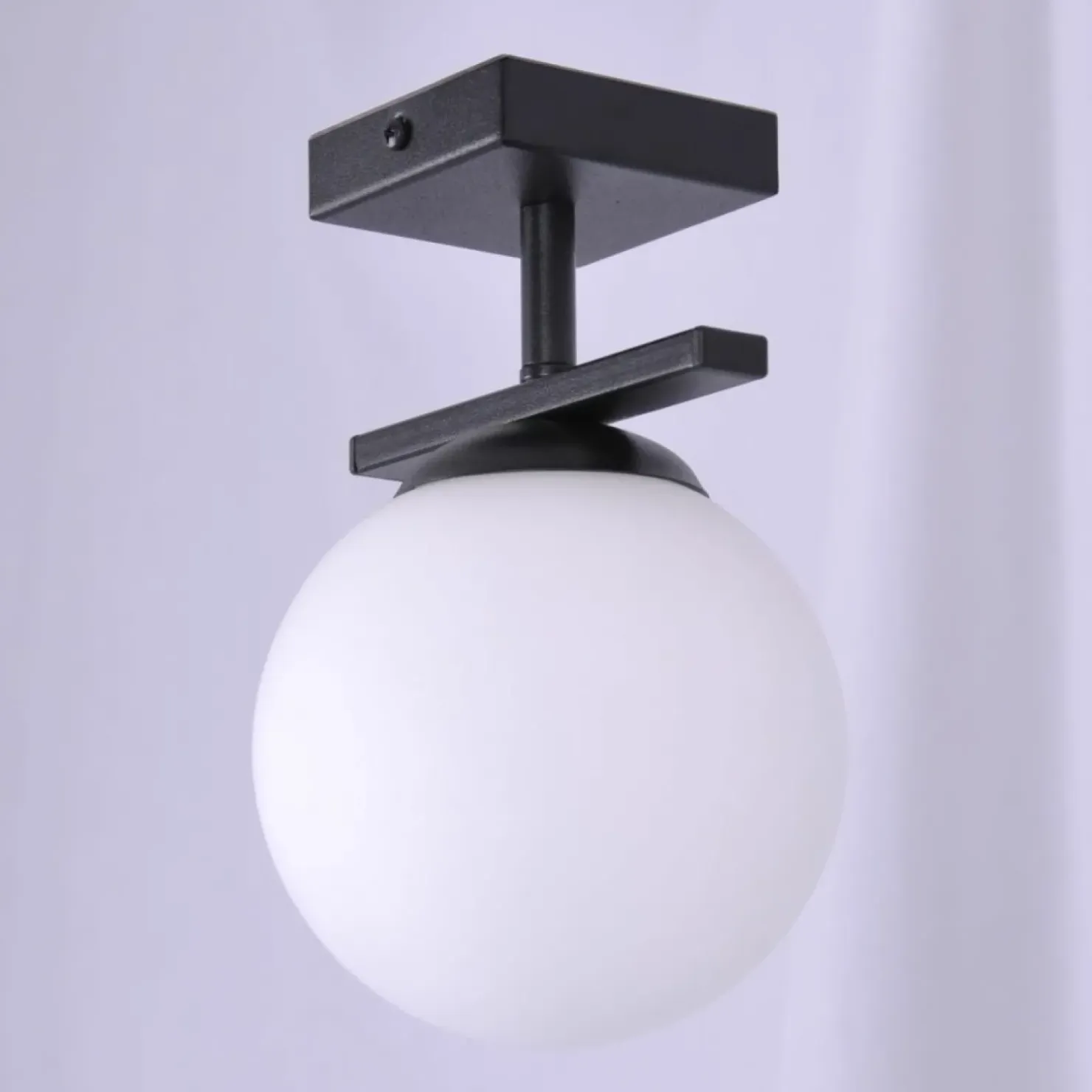 Outlet Sklep Kaja Czarna lampa sufitowa z jednym kloszem ZM 1210 GLOBE | Kaja