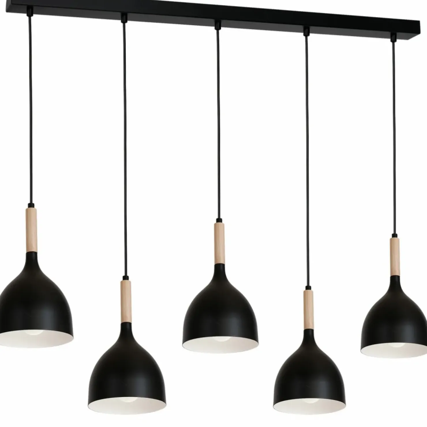 Fashion Sklep Kaja Czarna lampa wisząca z drewnianymi ozdobami LX 1877 z serii NOAK WOOD