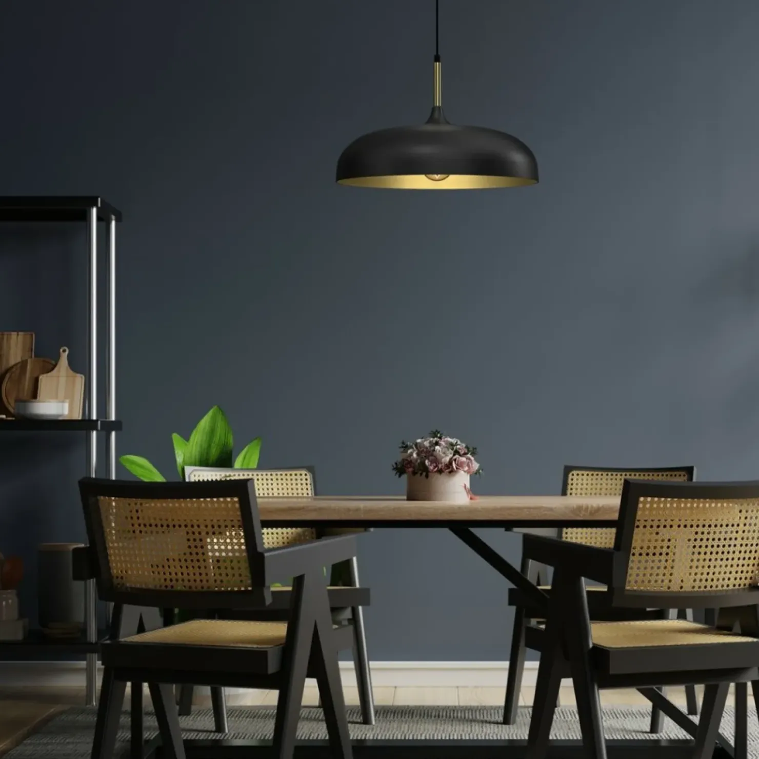 Fashion Sklep Kaja Czarna lampa wisząca ze złotymi elementami MLP7898 z serii LINCOLN | Kaja Oświet