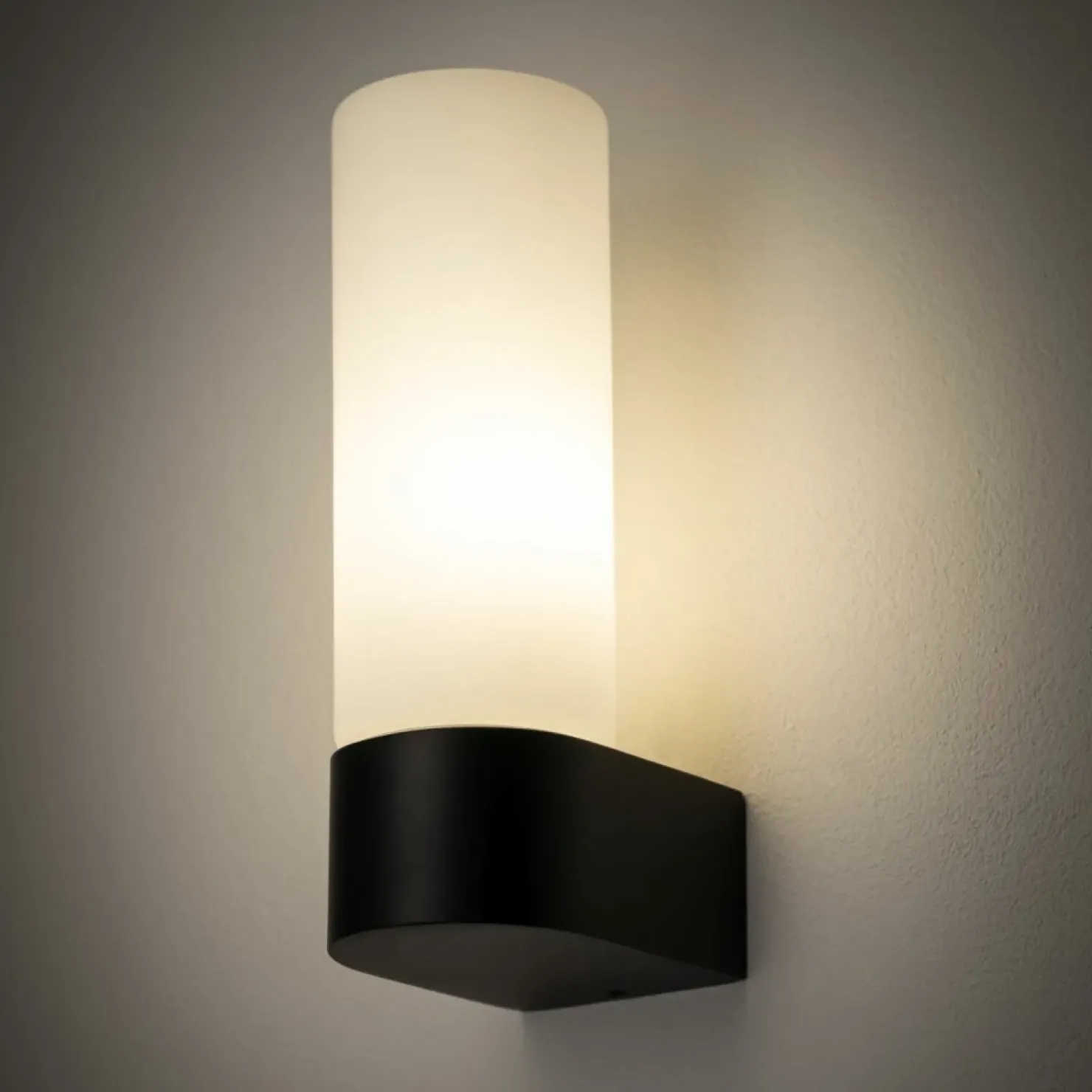Czarno-biała lampa ścienna do łazienki 10725 NATALIE | Kaja*Sklep Kaja Shop