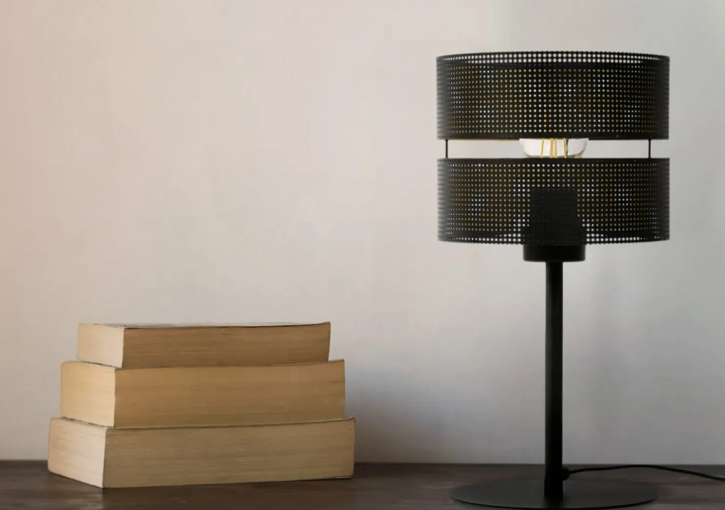 Czarno-złota lampka z ażurowym abażurem K-5226 z serii ZIMBO*Sklep Kaja Best Sale