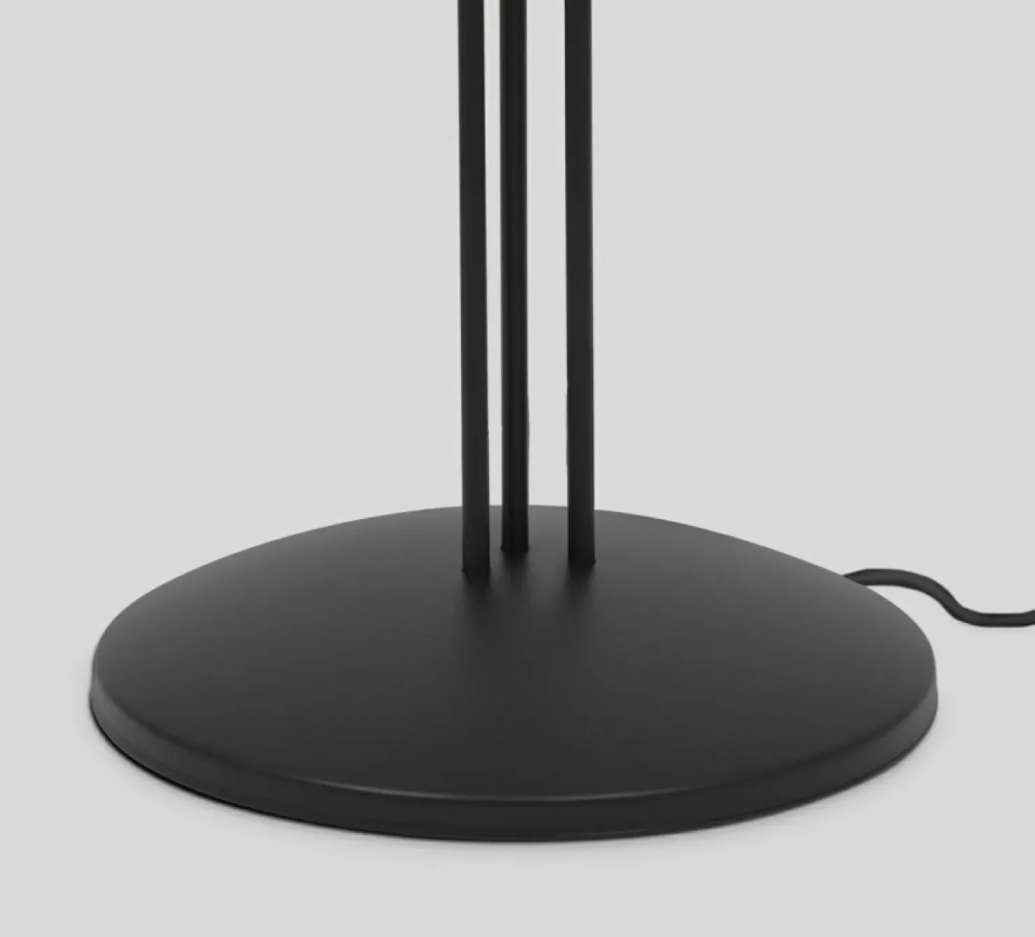 Dekoracyjna lampa podłogowa z białymi kloszami K-5188 z serii BELLA*Sklep Kaja Best Sale