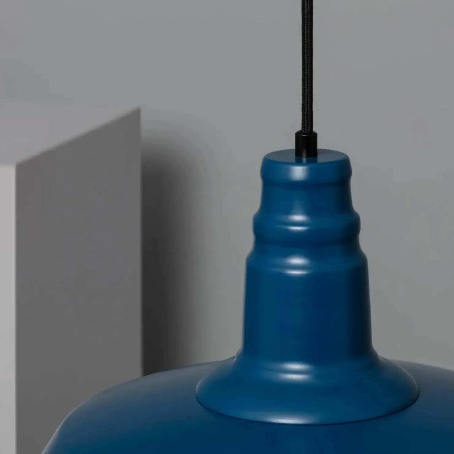 New Sklep Kaja Dekoracyjna, niebieska lampa wisząca ABR-RRP-N-E27 RETRO | Kaja niebieski