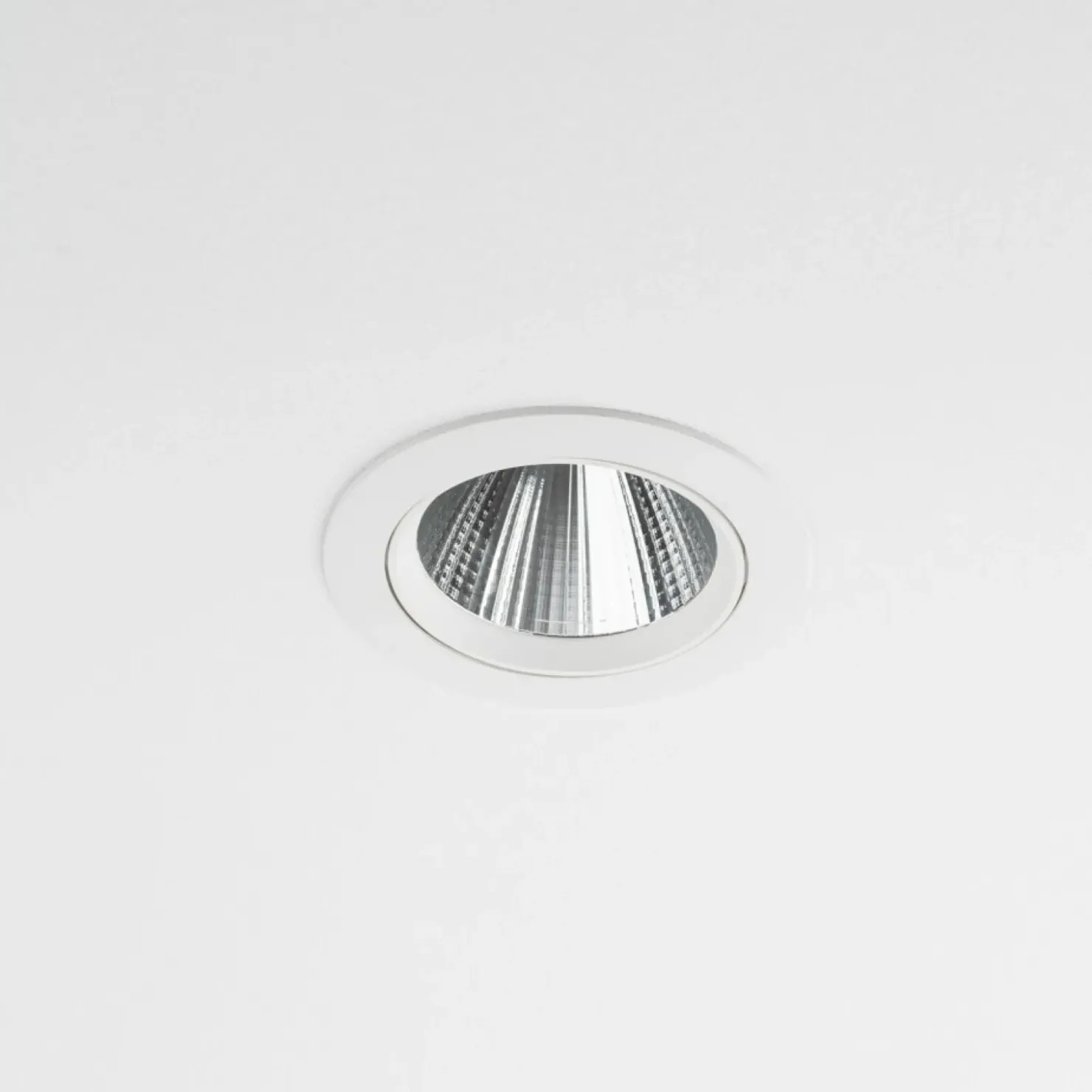 Duże oczko podtynkowe LED 15W 3000K ⌀14cm 10555 EGINA LED | Kaja*Sklep Kaja Hot