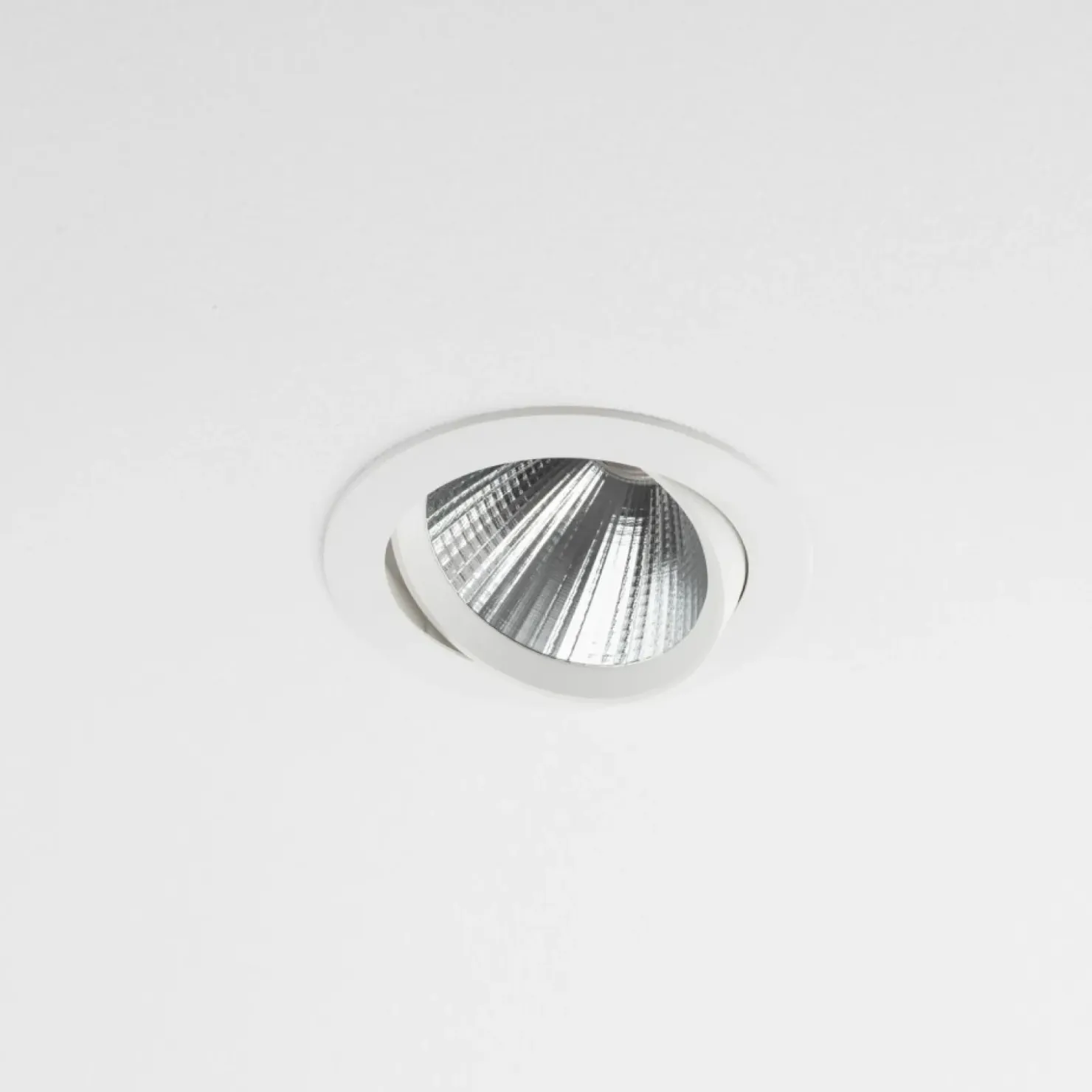 Duże oczko podtynkowe LED 15W 3000K ⌀14cm 10555 EGINA LED | Kaja*Sklep Kaja Hot