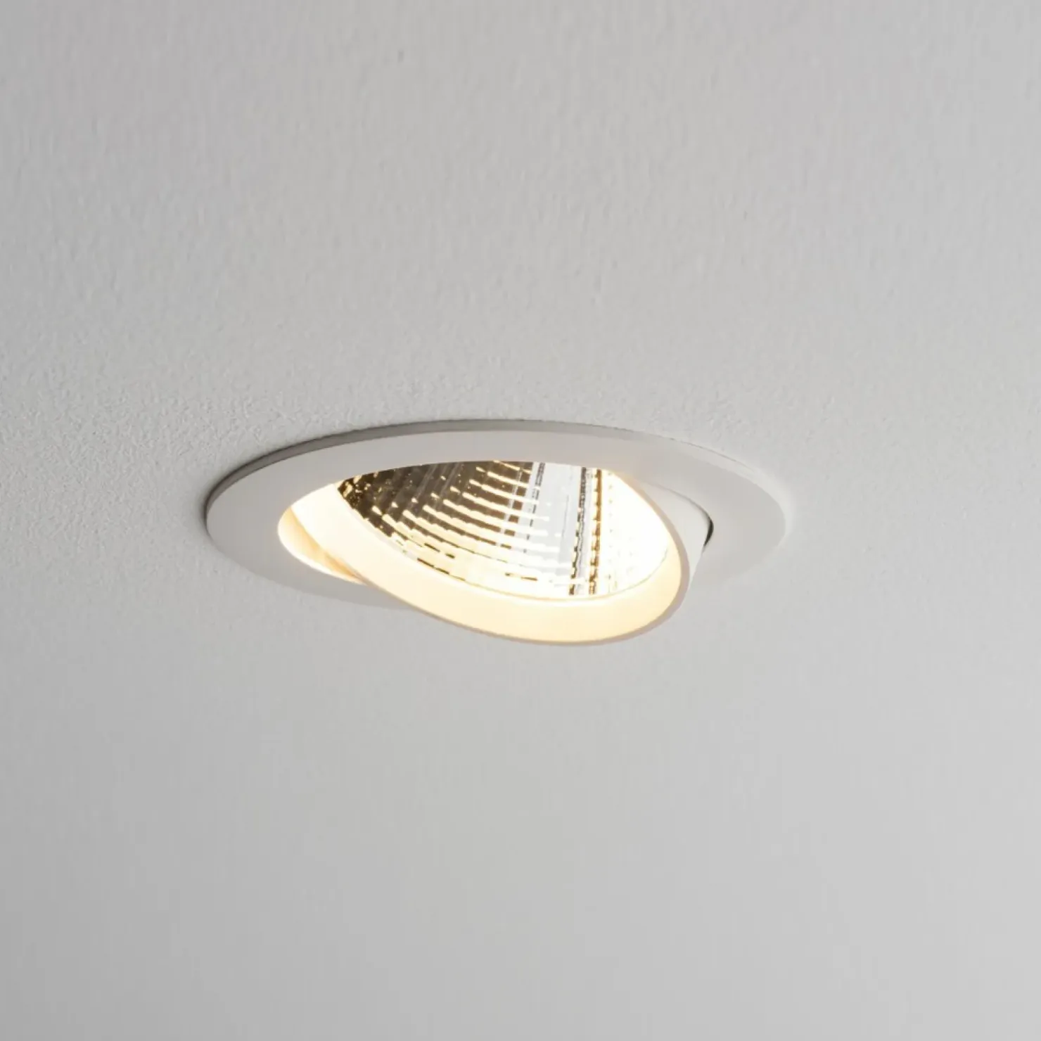 Duże oczko podtynkowe LED 15W 3000K ⌀14cm 10555 EGINA LED | Kaja*Sklep Kaja Hot