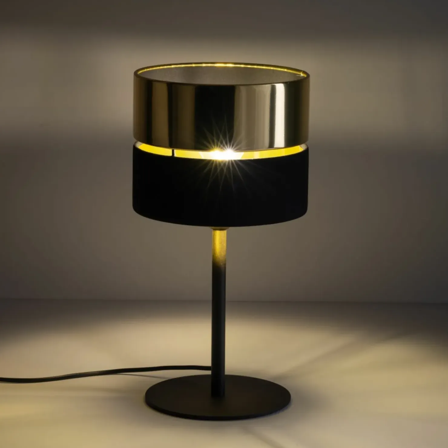 Elegancka, czarno-złota lampka nocna TK 16051 HILTON | Kaja*Sklep Kaja Flash Sale