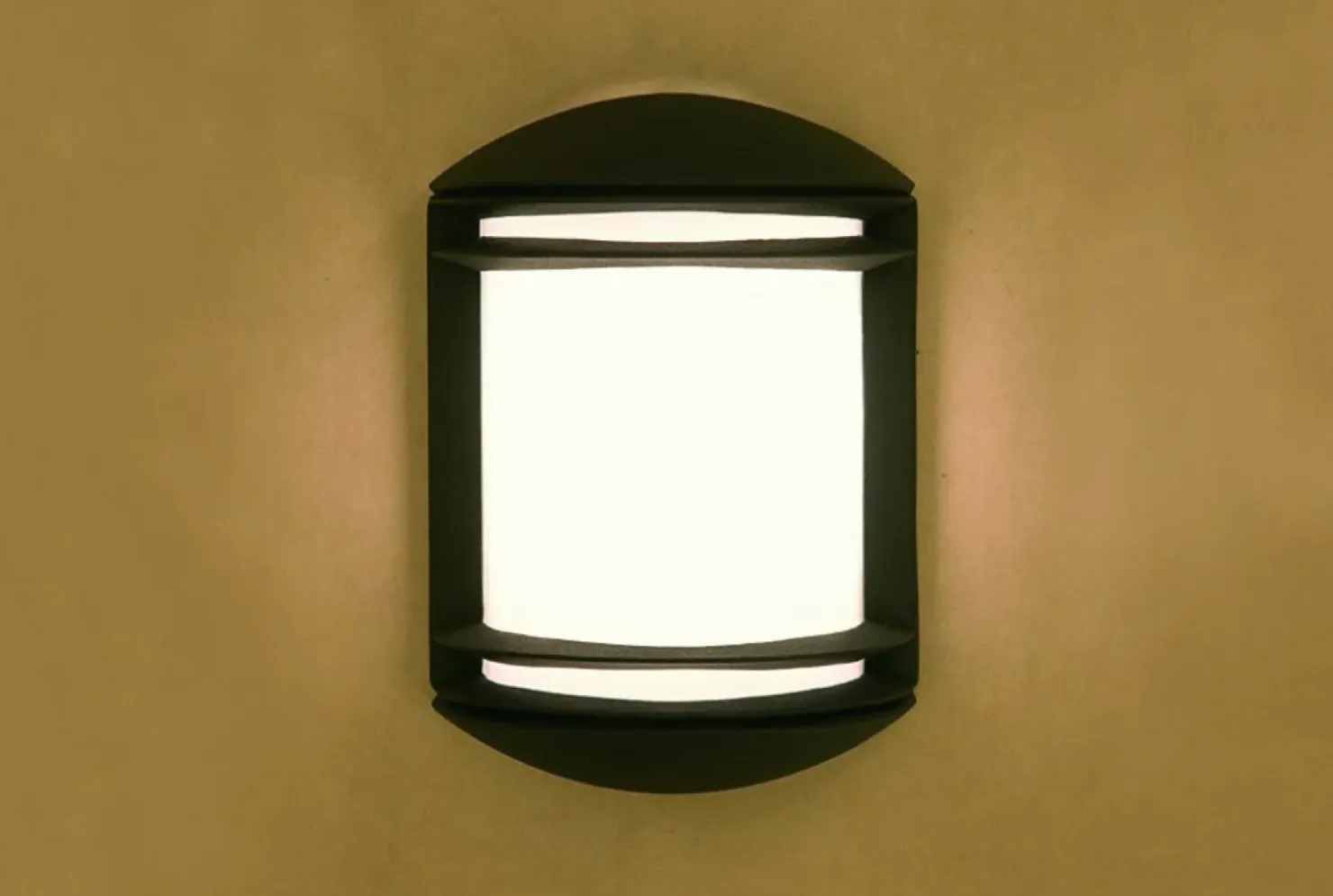 Elewacyjna lampa ścienna retro na balkon 3411 QUARTZ | Kaja*Sklep Kaja New