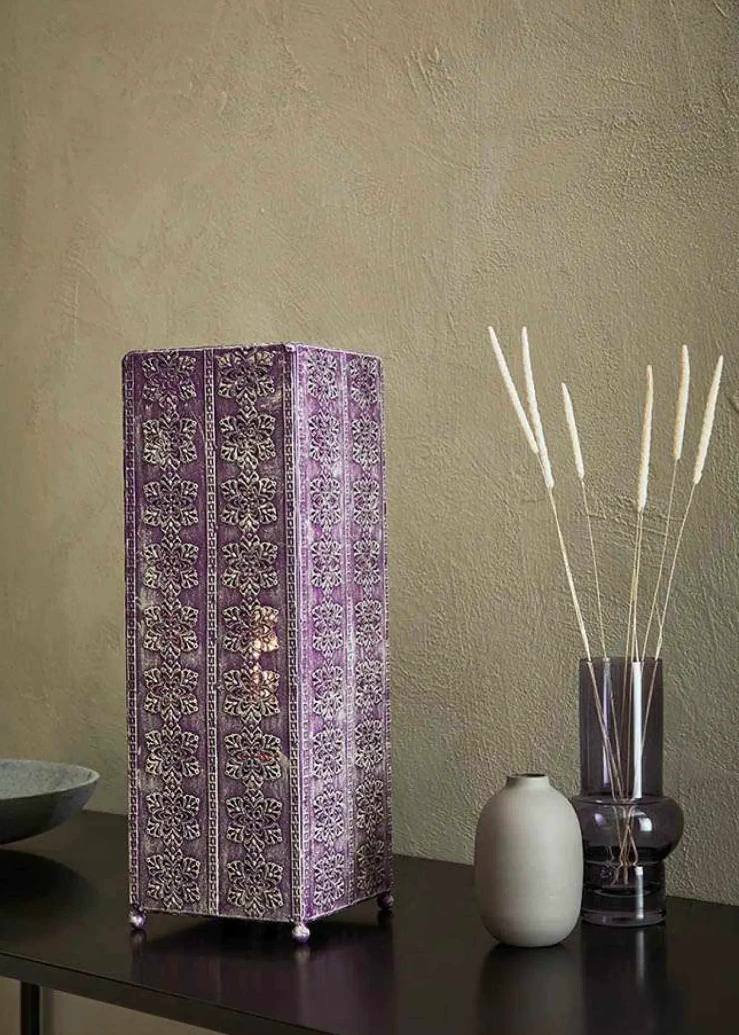 Fioletowa lampka stołowa jako ozdoba salonu 108224 | Kaja Oświetlenie*Sklep Kaja Discount
