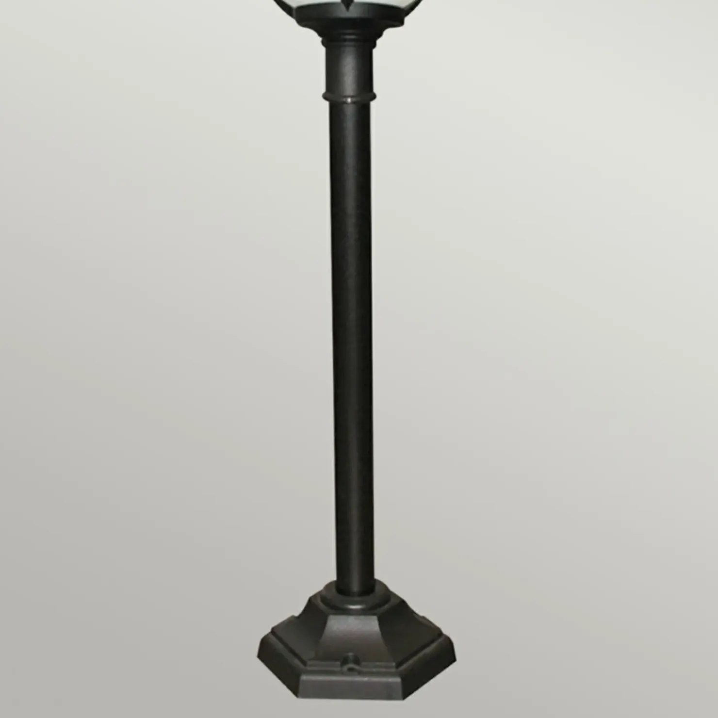 Lampa ogrodowa stojąca, czarna GLENBEIGH-PILLAR z serii GLENBEIGH*Sklep Kaja Flash Sale