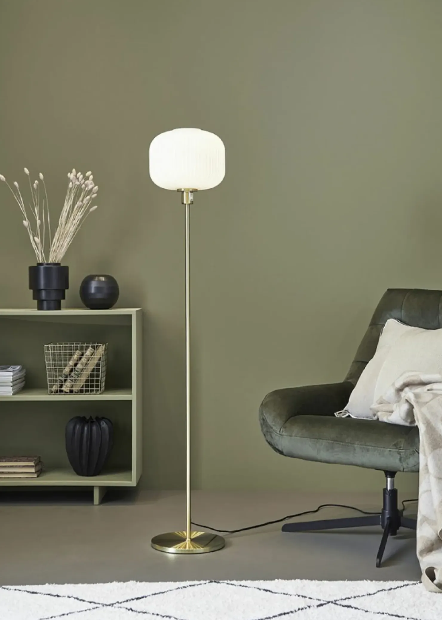 Lampa podłogowa złota oprawa i biały klosz 108054 | Kaja Oświetlenie*Sklep Kaja New