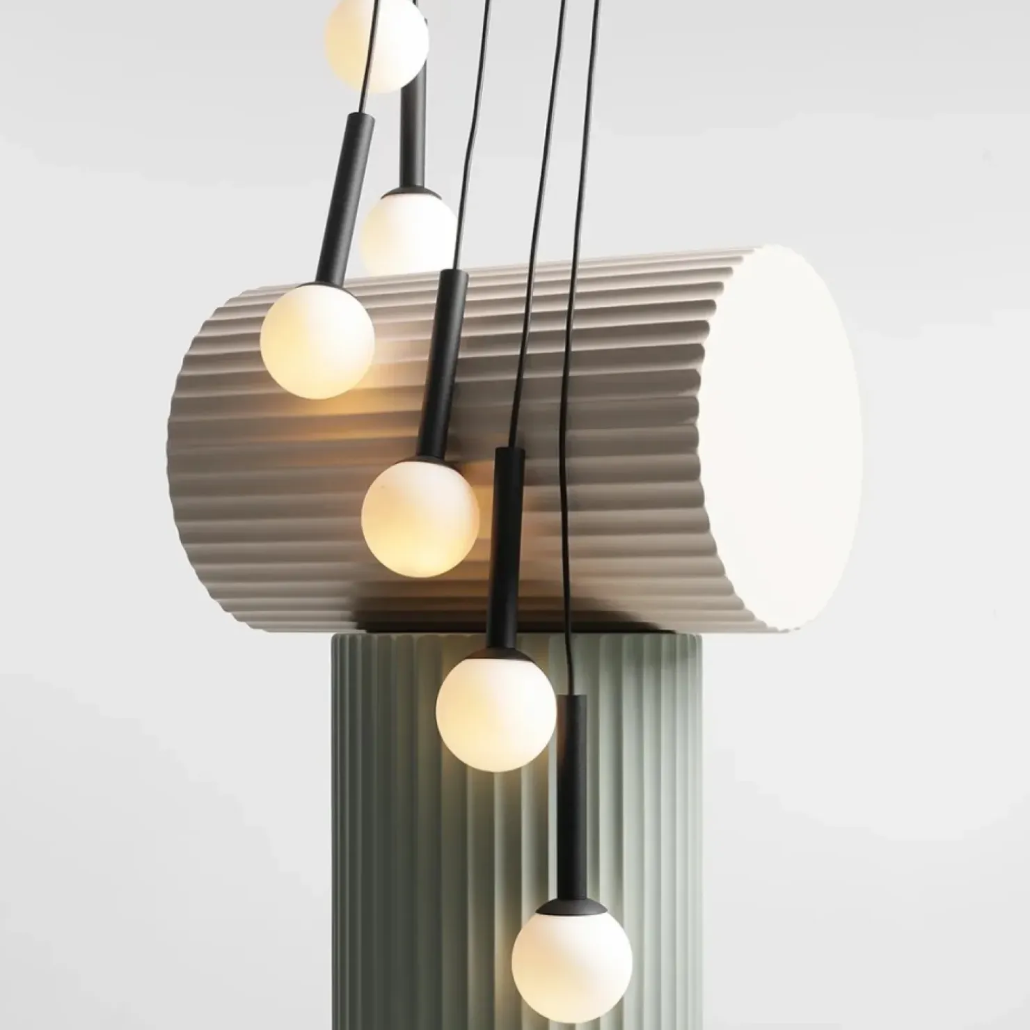 Best Sale Sklep Kaja Lampa wisząca z kaskadą białych, okrągłych kloszy 1117N1 z serii RIU Zadzwońporabattel.783200183(8-16)/mailsklep@kaja.com.pl