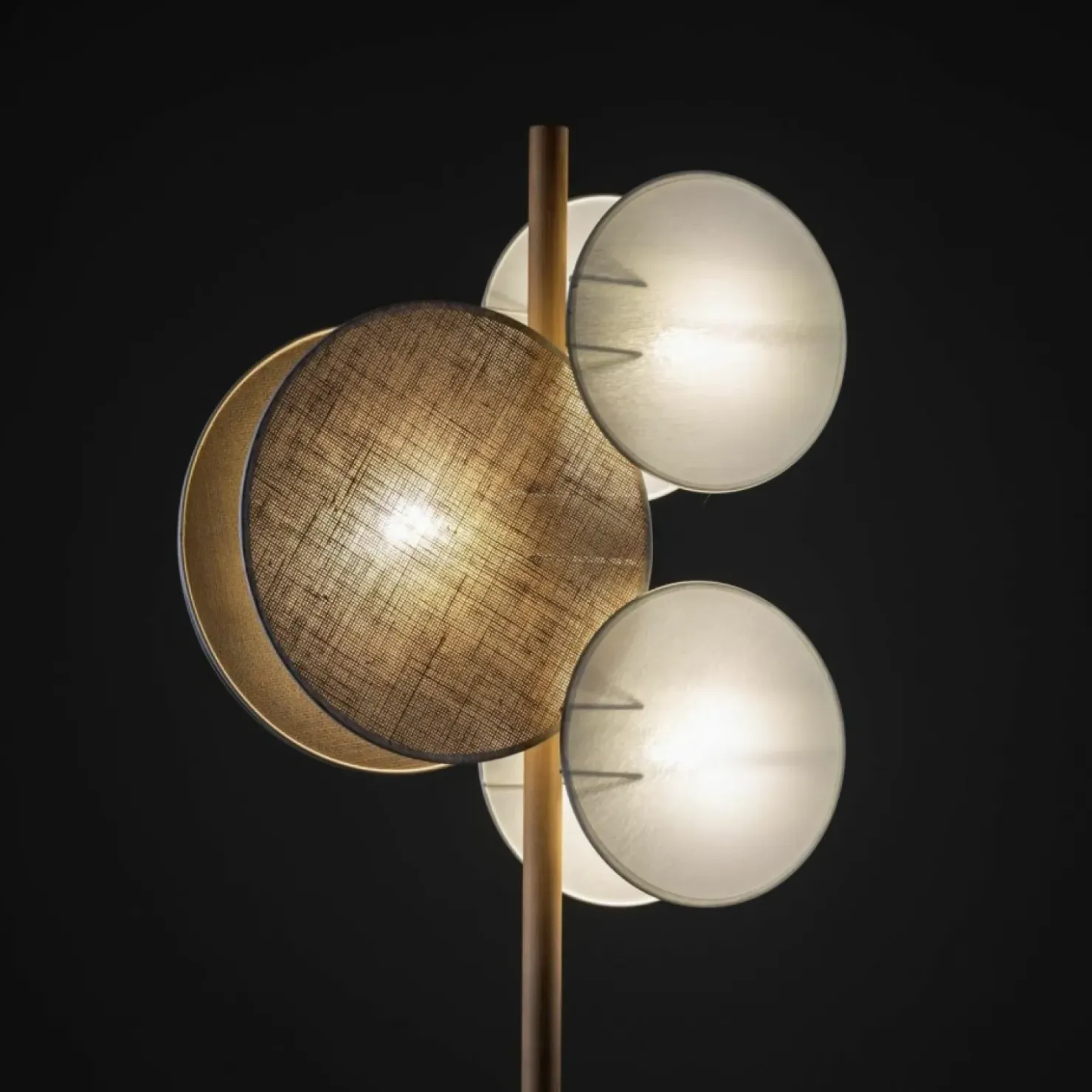 Nietuzinkowa lampa podłogowa do salonu TK 5960 PULSE | Kaja*Sklep Kaja Outlet