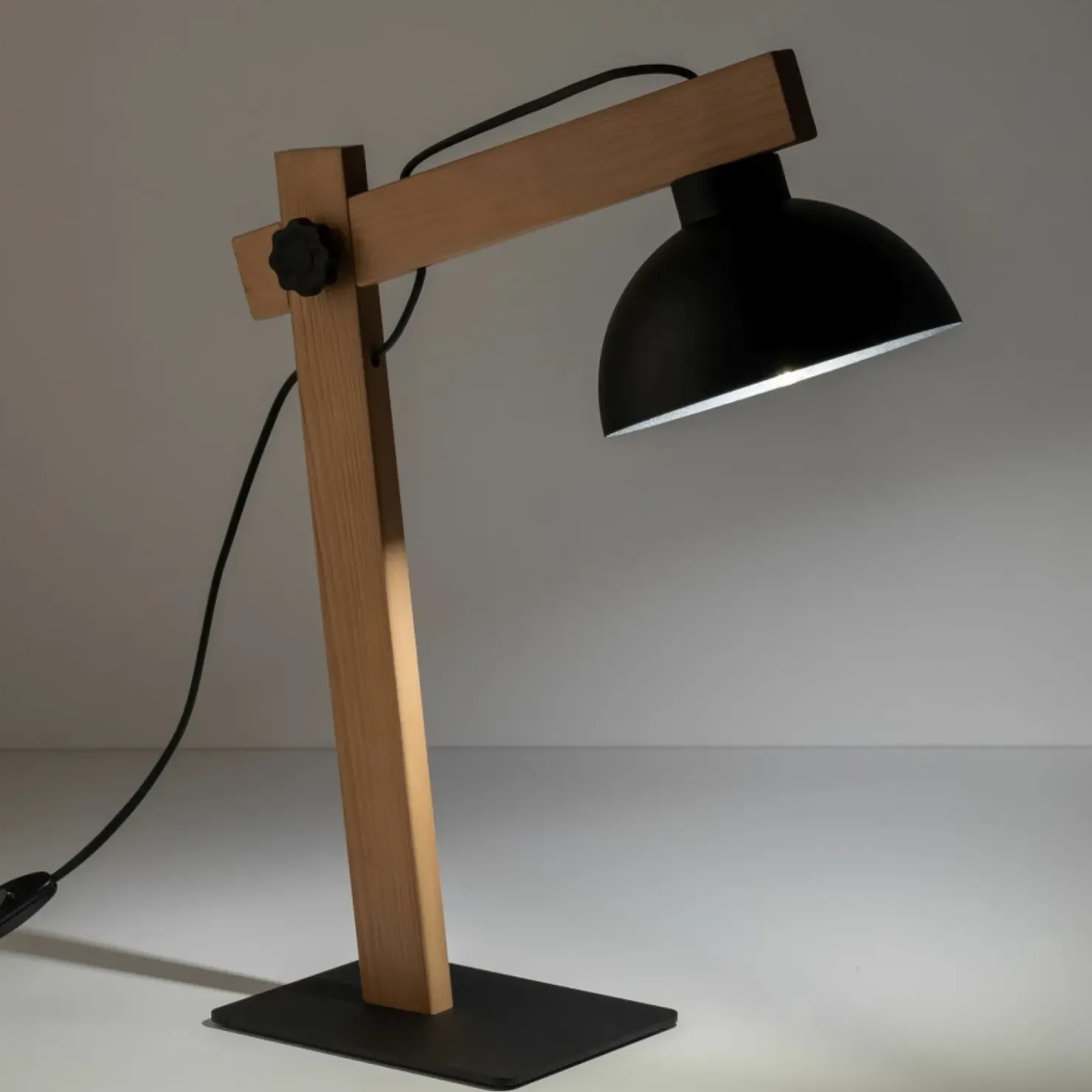 Nowoczesna lampka biurkowa, drewniane ramię TK 5346 z serii OSLO*Sklep Kaja New