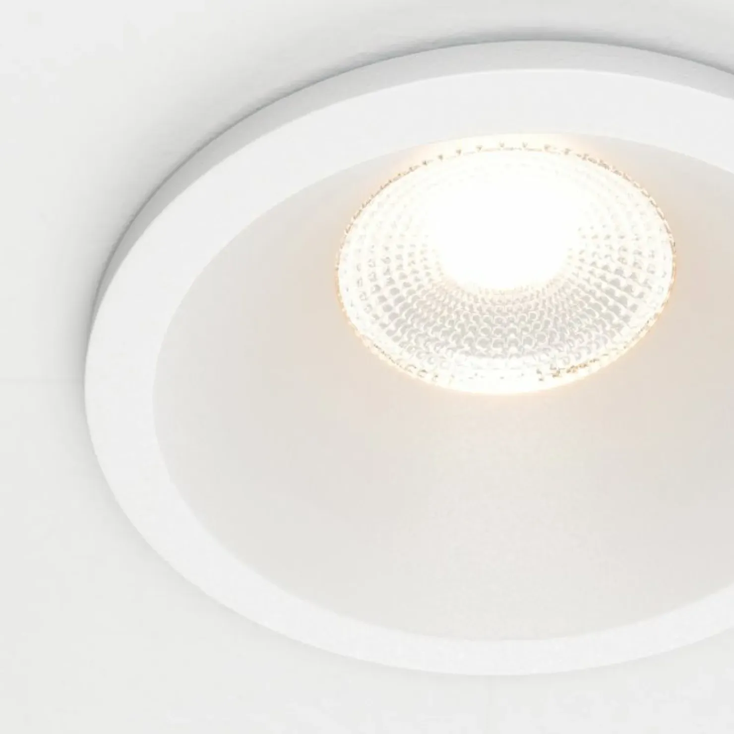 Okrągłe oczko LED do łazienki ⌀6cm 3000K DL034-01-06W3K-D-W*Sklep Kaja Cheap