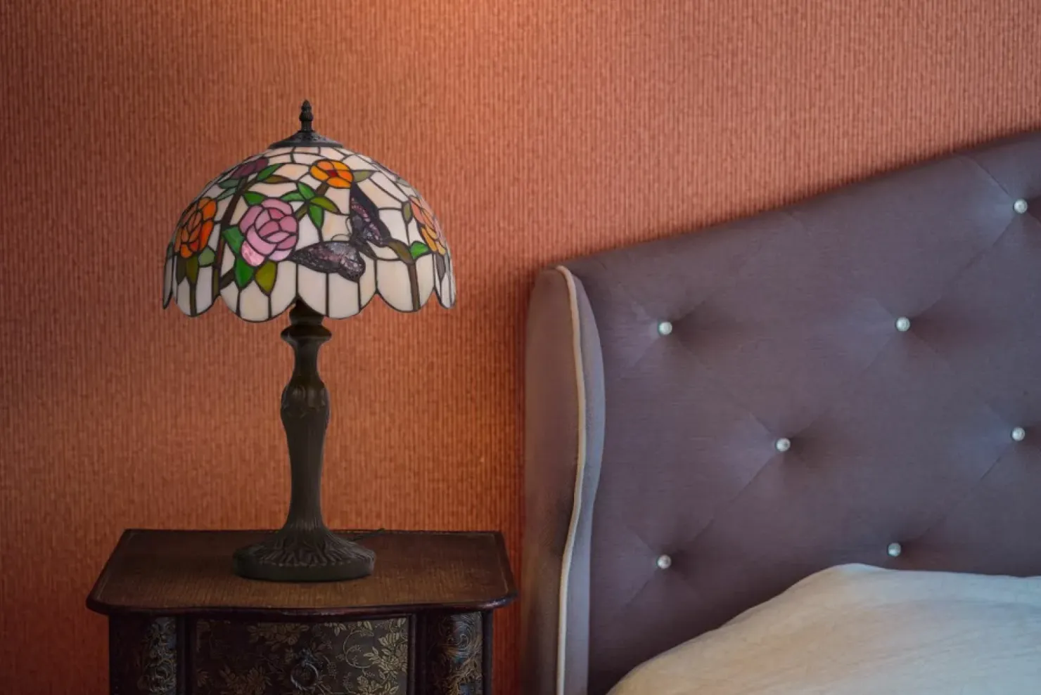 Ozdobna lampa stołowa z solidną podstawą K-G12835 z serii ROSE*Sklep Kaja Cheap