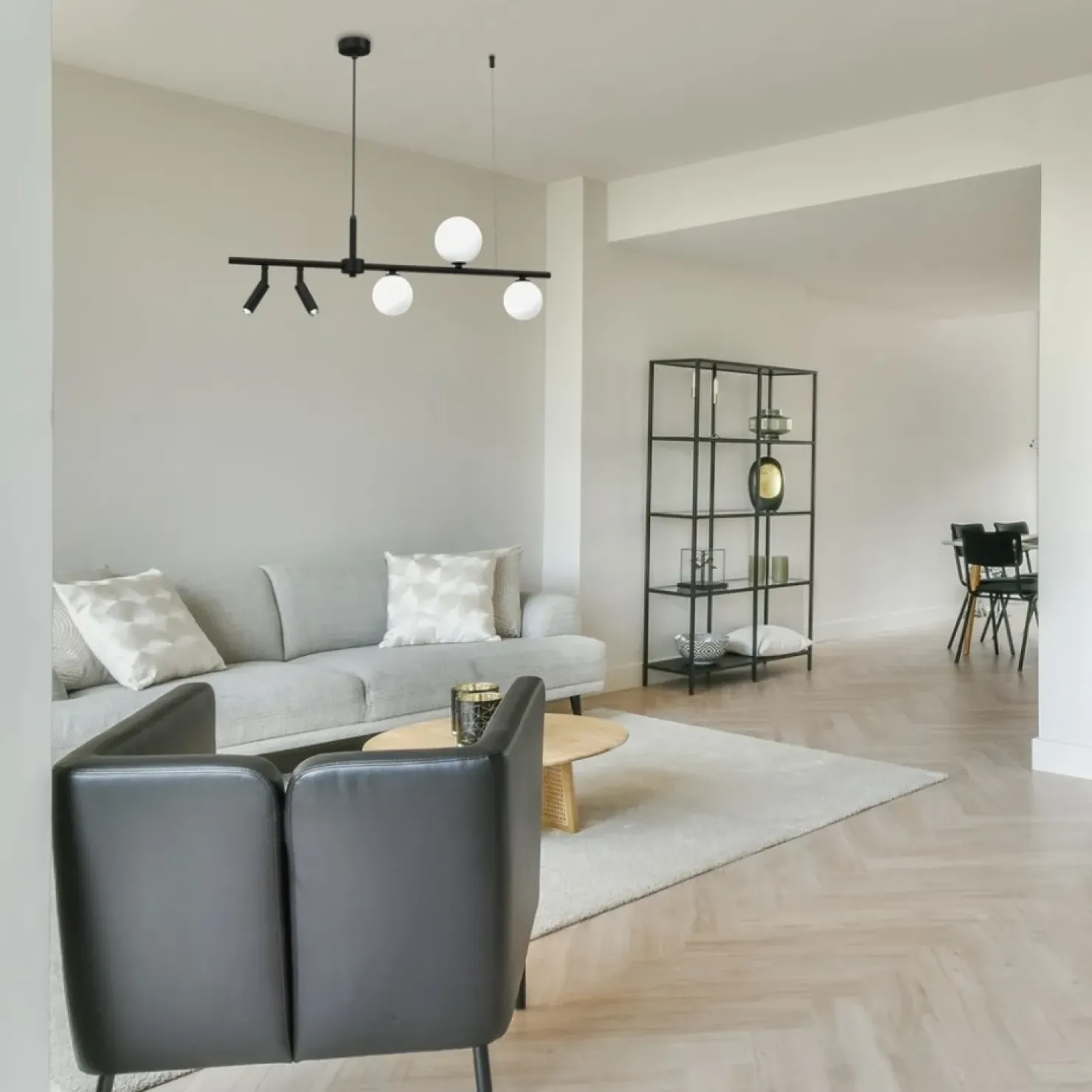 Flash Sale Sklep Kaja Podłużna, modernistyczna lampa wisząca MLP8408 z serii SIRIO | Kaja Oświetlenie
