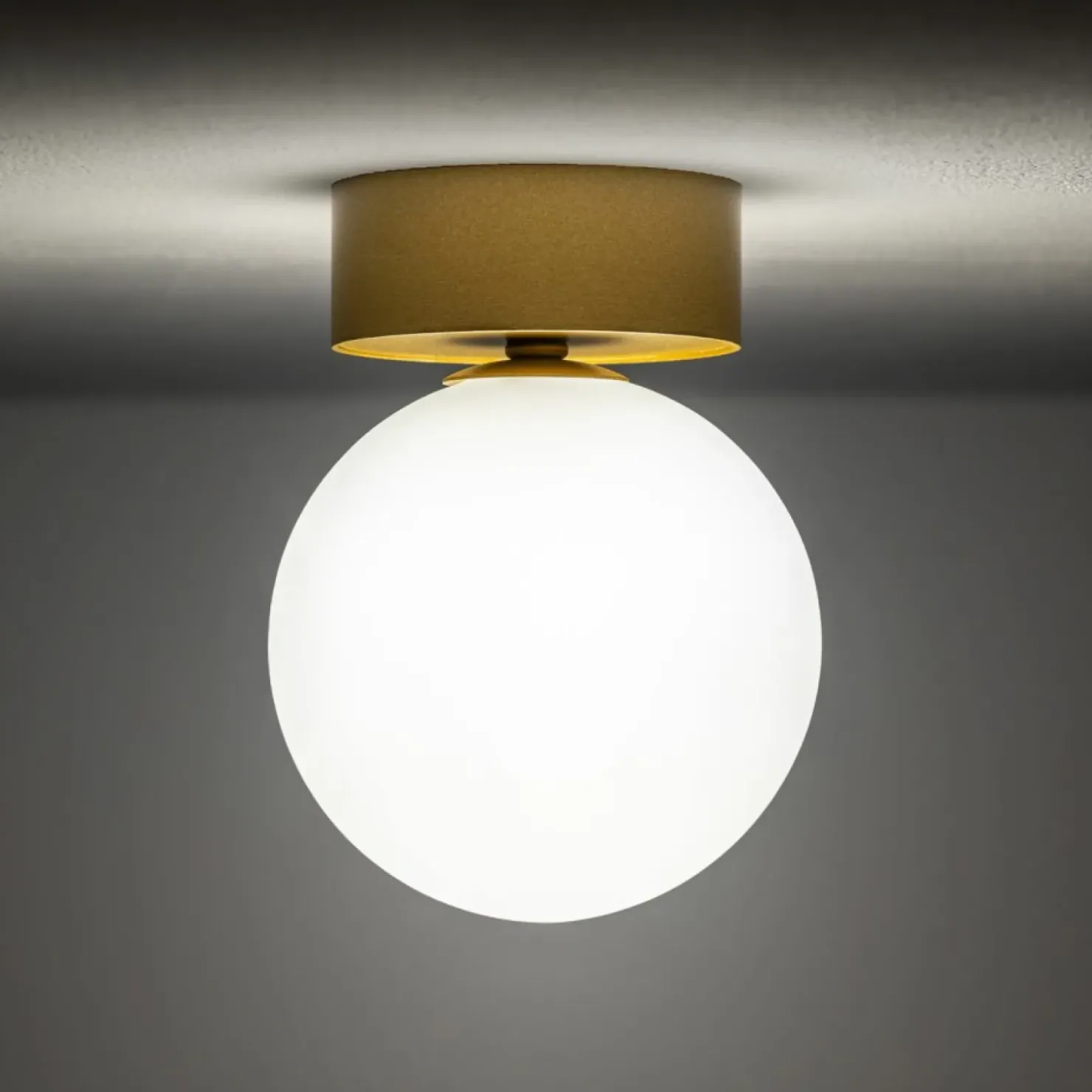 Pojedyncza lampa sufitowa z mlecznym kloszem 10623 KIER | Kaja*Sklep Kaja Hot