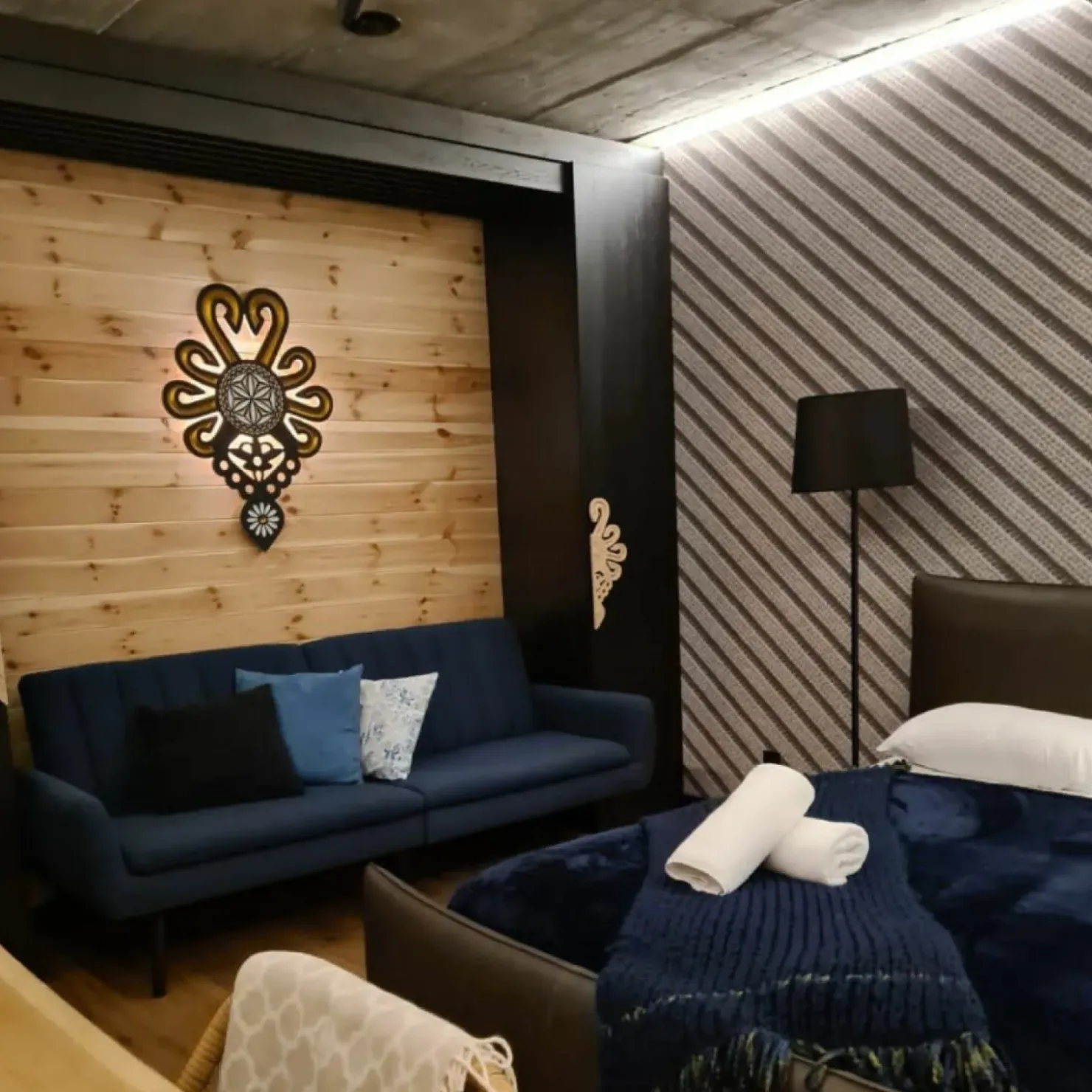 Ponadczasowa lampa podłogowa LP-332/1F BK MARBELLA | Kaja Oświetlenie*Sklep Kaja Sale
