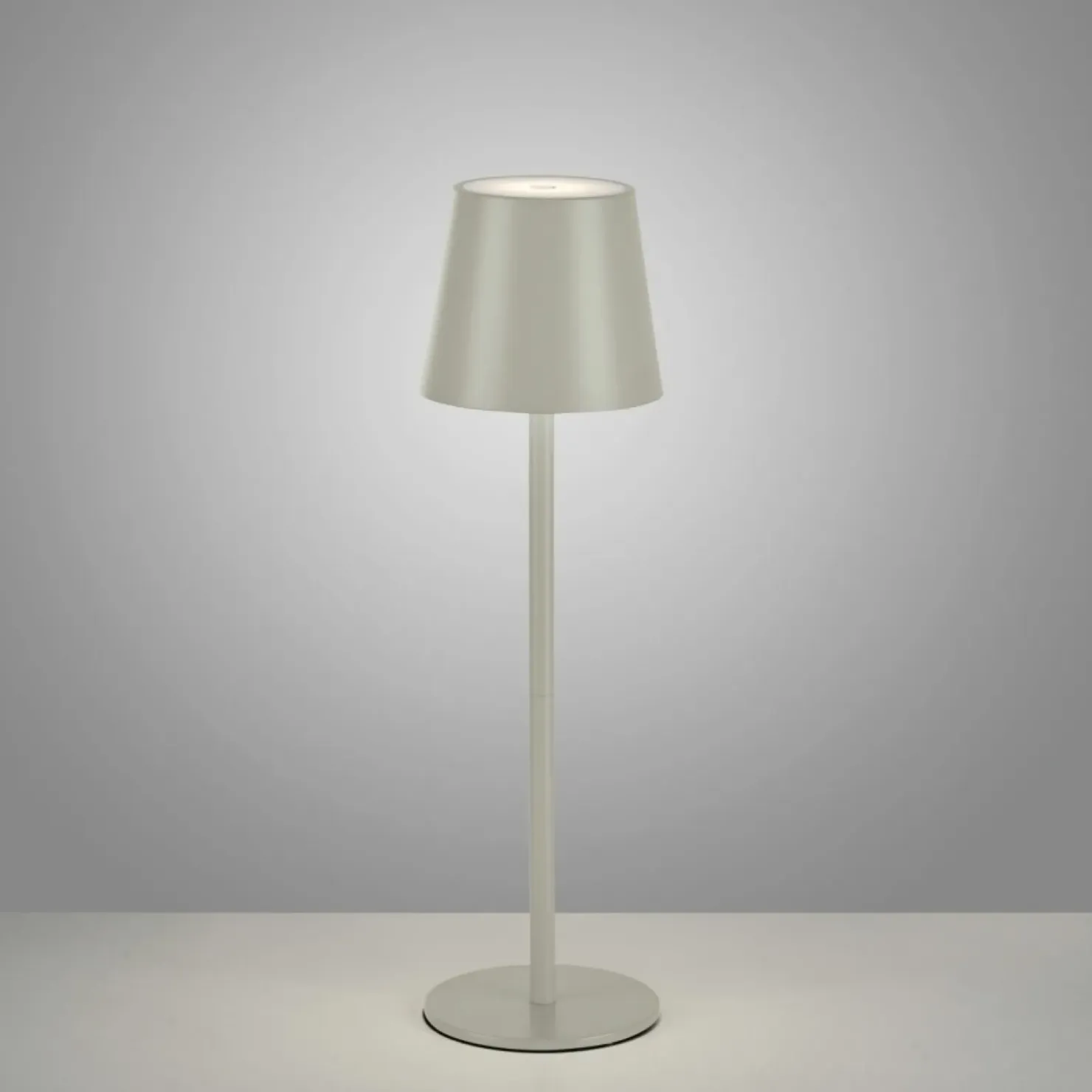 Ponadczasowa lampka stołowa ze światłem LED 19250-40 EURIA | Kaja*Sklep Kaja Fashion