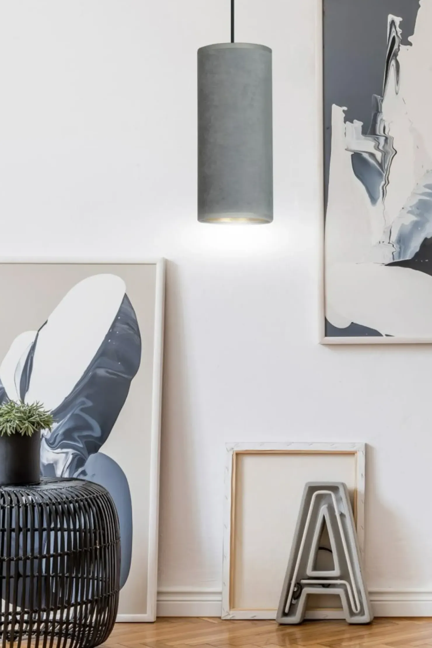 Store Sklep Kaja Smukła lampa wisząca idealna do sypialni 1060/1 BENTE | Kaja