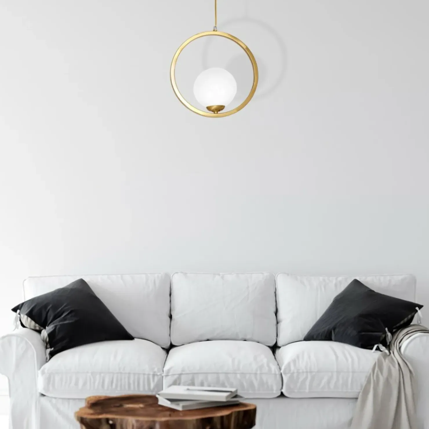 Shop Sklep Kaja Złota lampa wisząca z białym kulistym kloszem MLP5573 z serii VIENNA | Kaja Oświ