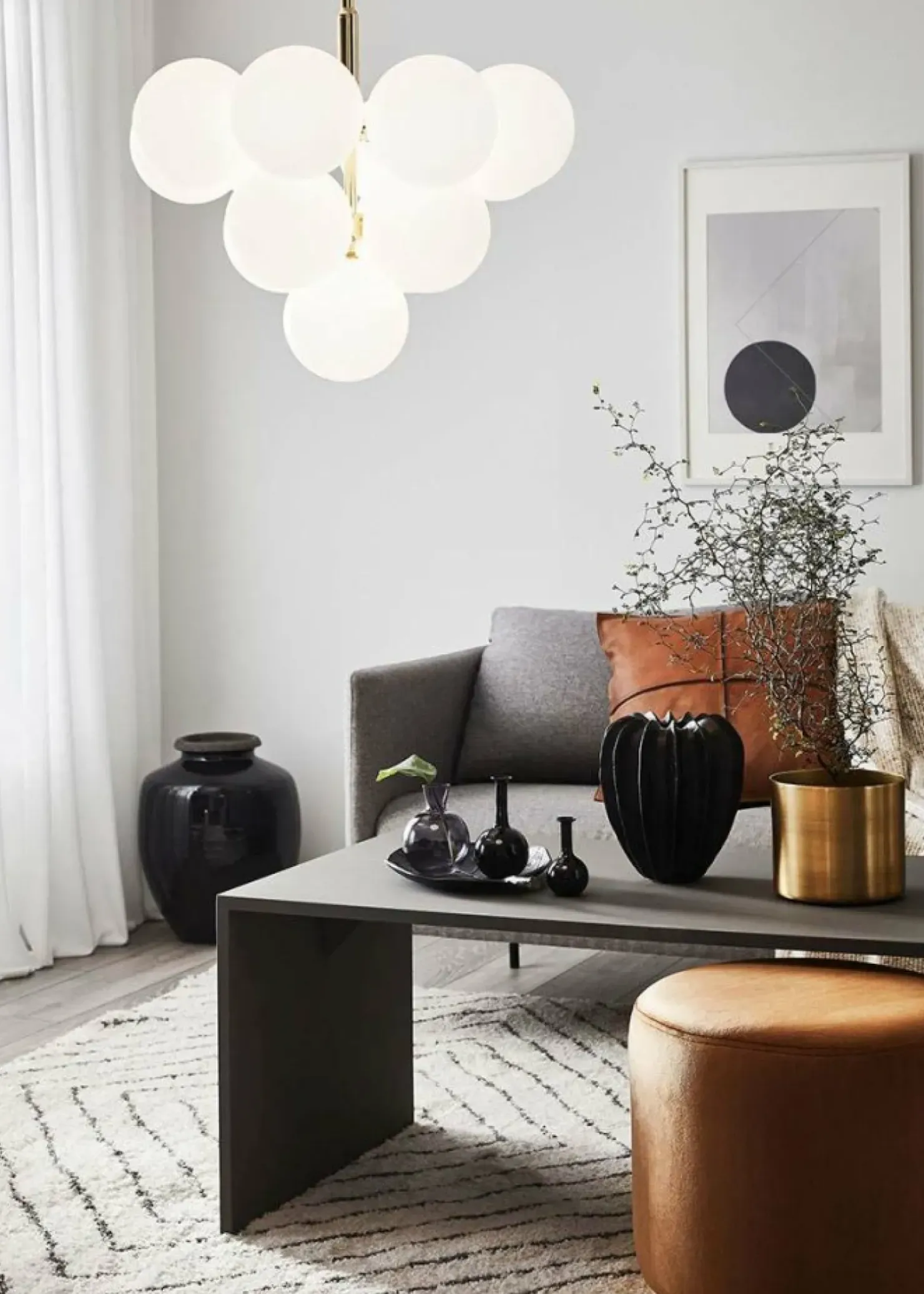 Store Sklep Kaja Złota lampa wisząca z kloszami w kształcie kul 107903 | Kaja